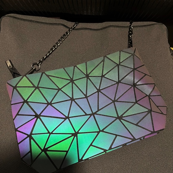 Geometric Luminous Crossbody Bag - Picture 8 of 9